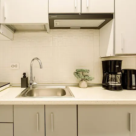 Urban Vibes - Chic On Smardan Street Daire *