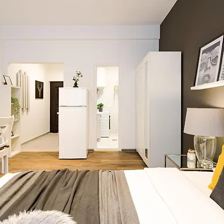 Lejlighed Urban Vibes - Chic On Smardan Street *