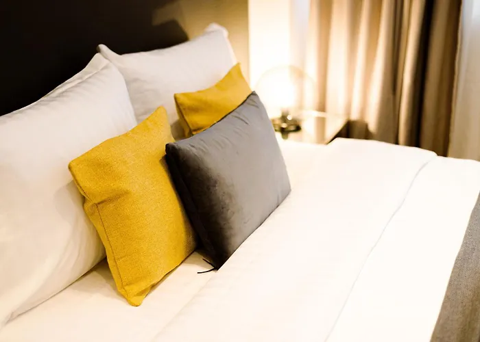 Urban Vibes - Chic On Smardan Street Bukarest