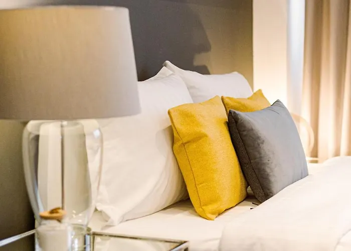 Urban Vibes - Chic On Smardan Street * Bukarest